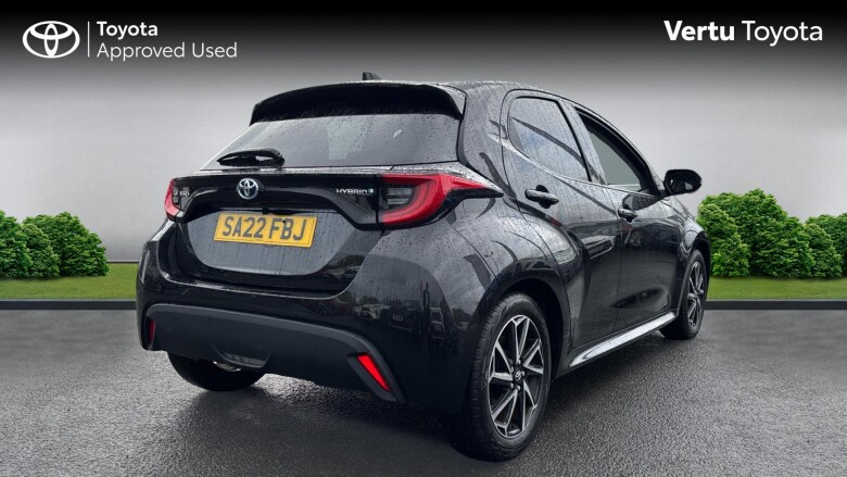 Toyota Yaris 1.5 Hybrid Design 5dr CVT Hybrid Hatchback